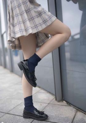 《四位少妇按摩记》中文_免费手机在线看观看